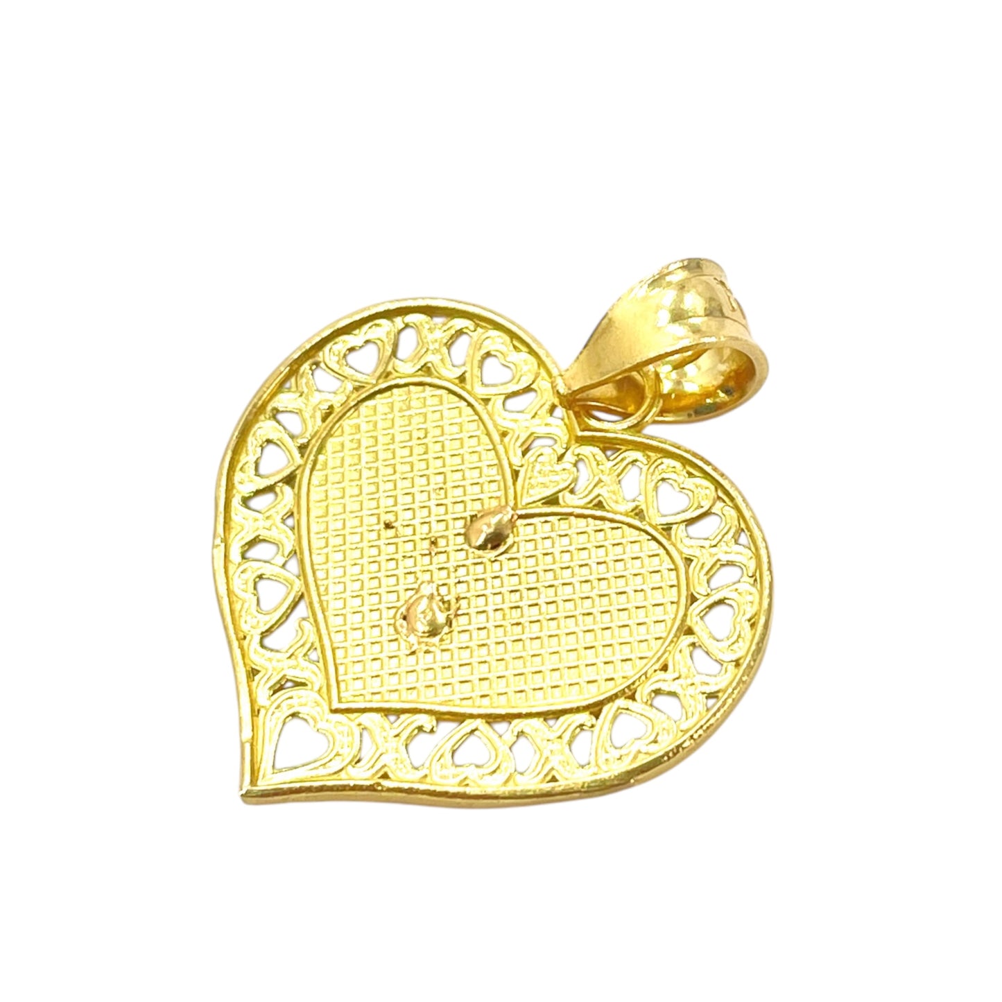 14k Quinceañera Heart Pendant